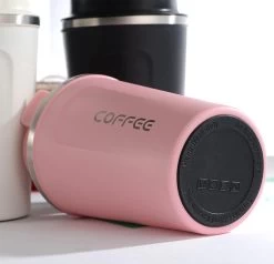Thermosbeker - Koffiebeker To Go - Travel Mug - Dubbelwandig, RVS & Lekvrij - Thermosbeker Koffie - 380 ML – Roze -Korting Op Tafelgerei 1200x1157