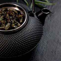 Lumaland - Thee Set - Theeservies - 1x Gietijzeren Theepot (1,4L), 1x Bamboe Doseerlepel, 1x Edelstalen Zeef -Korting Op Tafelgerei 1200x1200 604