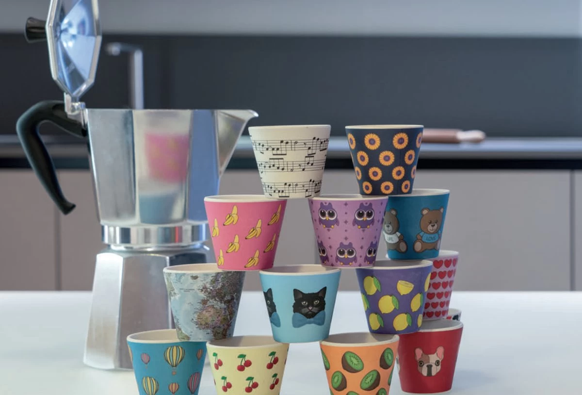 Quy Cup - 90ml Ecologische Reis Beker - Espressobeker “Peanuts Snoopy Music” Met Zwarte Siliconen Deksel 8 Quy Cup - 90ml Ecologische Reis Beker - Espressobeker “Peanuts Snoopy Music” Met Zwarte Siliconen Deksel - Afbeelding 8