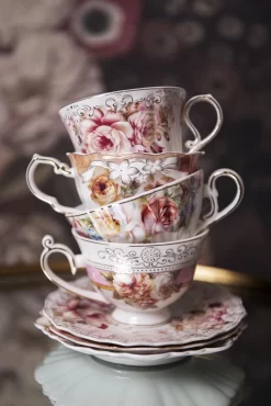 Clayre & Eef Kop En Schotel 200 Ml Roze Wit Porselein Rond Bloemen Servies Cadeau Voor Haar Cappuccino -Korting Op Tafelgerei 801x1200 4