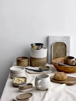 Bloomingville Addison Mokken - Aardewerk - Set Van 3 -Korting Op Tafelgerei 899x1200 7